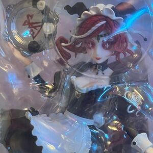 Crimson Identity V Figure (NO CODE)